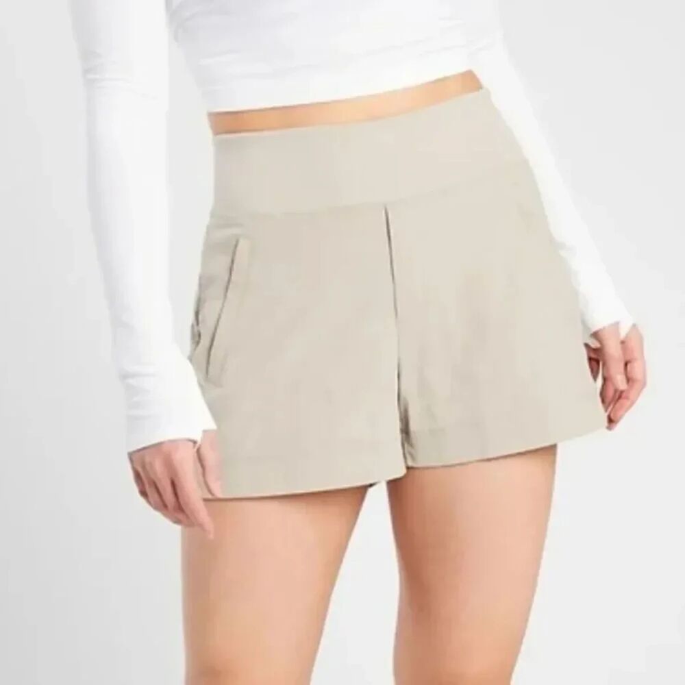 Athleta Trekkie North Short Tan 14